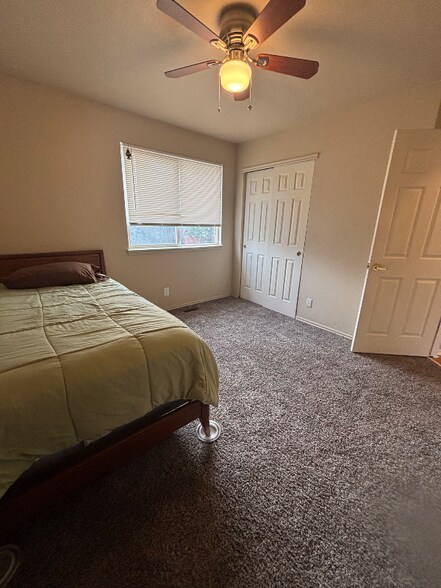 Building Photo - 3444 E 106th Ct