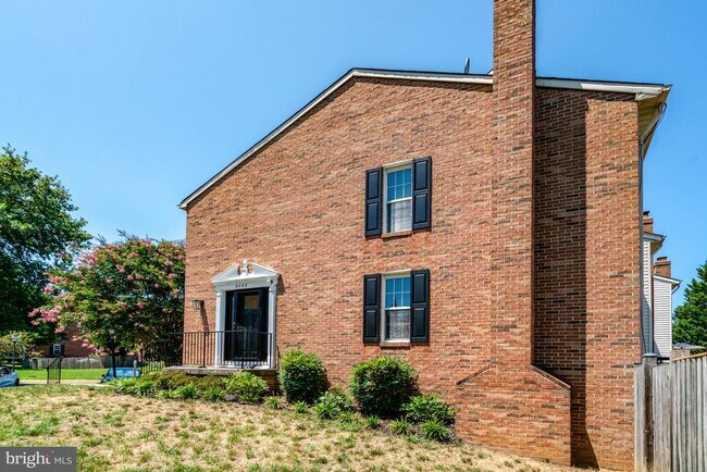 Building Photo - 6063 Hydrangea Dr