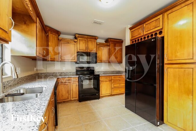 Building Photo - 1463 Eldra Dr