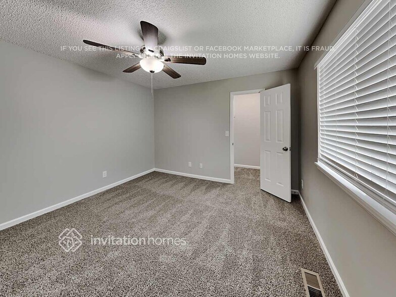 Building Photo - 5125 Balsam St