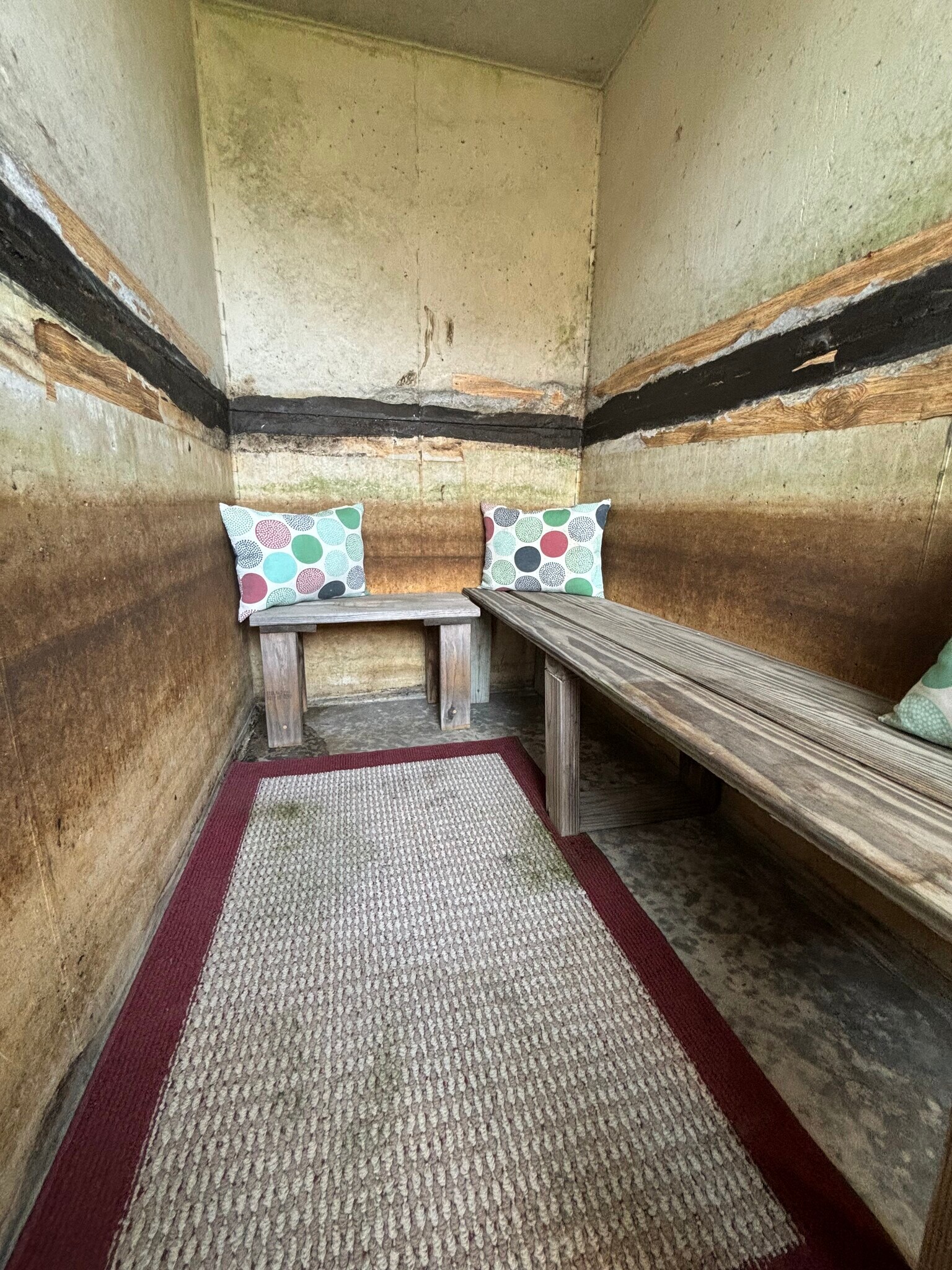 Building Photo - 718 S Pine St