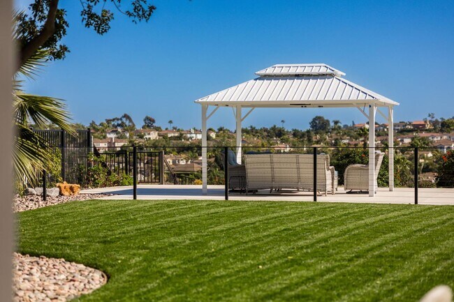 Building Photo - 7776 Madrilena Way