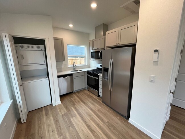 Building Photo - Brand New ADU in Madras