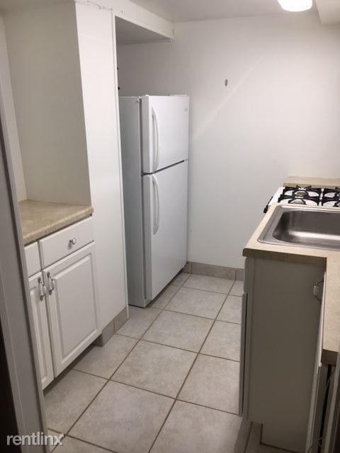 Building Photo - 404 Virginia Ave