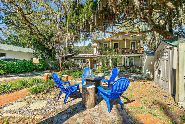 Building Photo - 12 Sylvan Dr