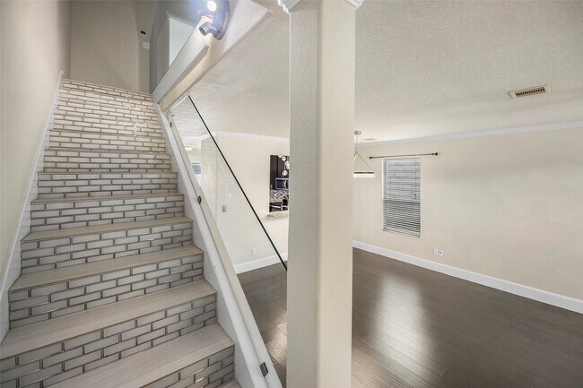 Building Photo - 9623 Gorman Brook Dr