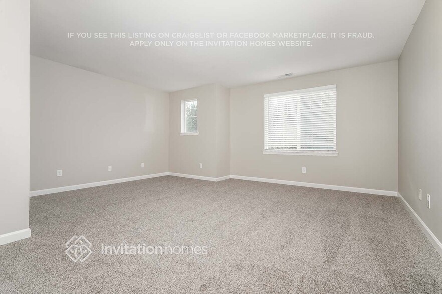 Building Photo - 20109 94th Ave E