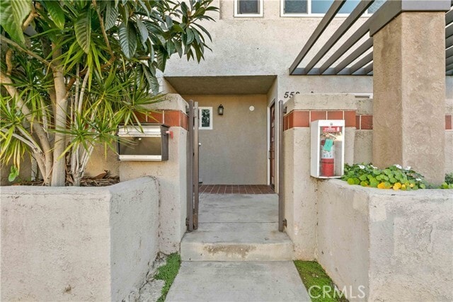 Building Photo - 552 Hahn Ave