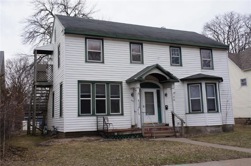 Building Photo - 616 Hobart St