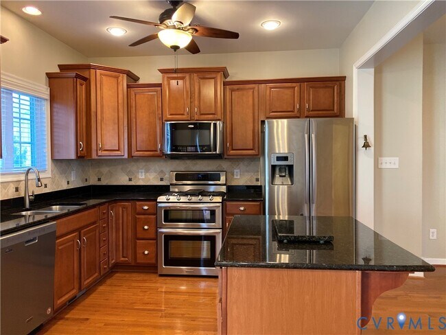 Building Photo - 2525 Perch Ln