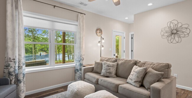 Building Photo - May & June Furnished Extended Stay Rental