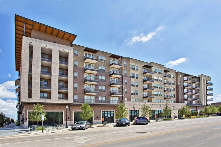 Building Photo - 101 S Center St