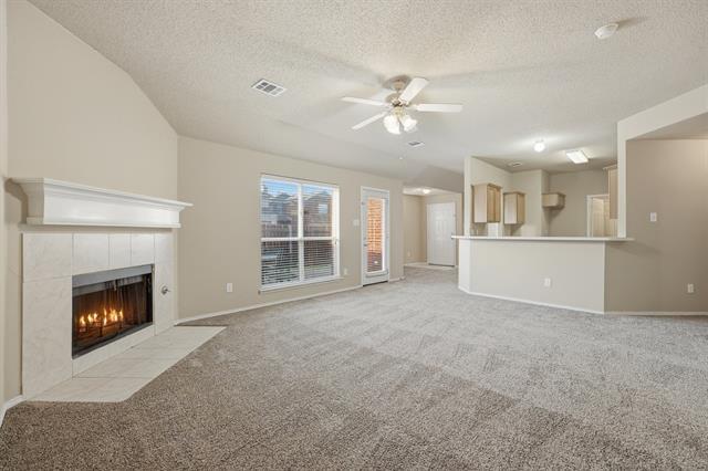 Building Photo - 1410 Deville Cir