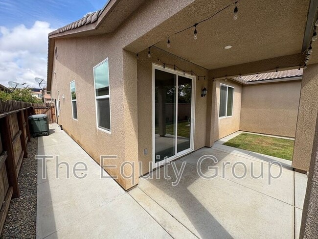 Building Photo - 3630 Griffith Ave