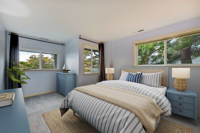 Building Photo - Space to Live, Host, and Breathe, All With a View of the Sound