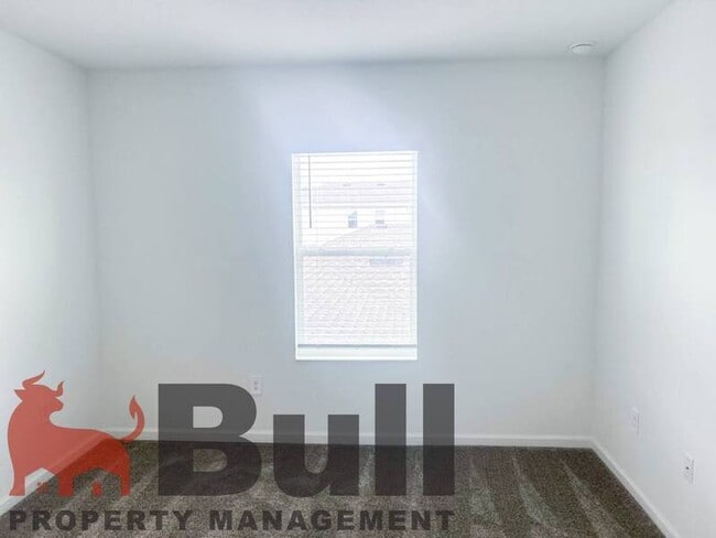Building Photo - 6033 Blissful St