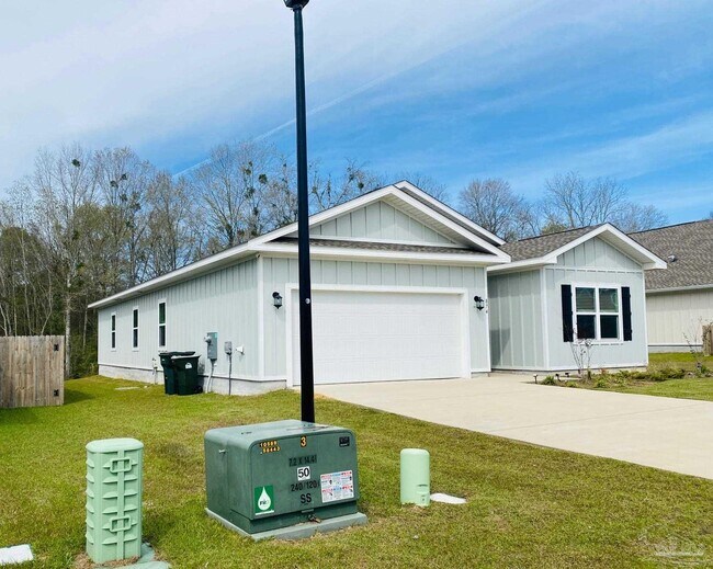 Building Photo - 874 Windhill Dr