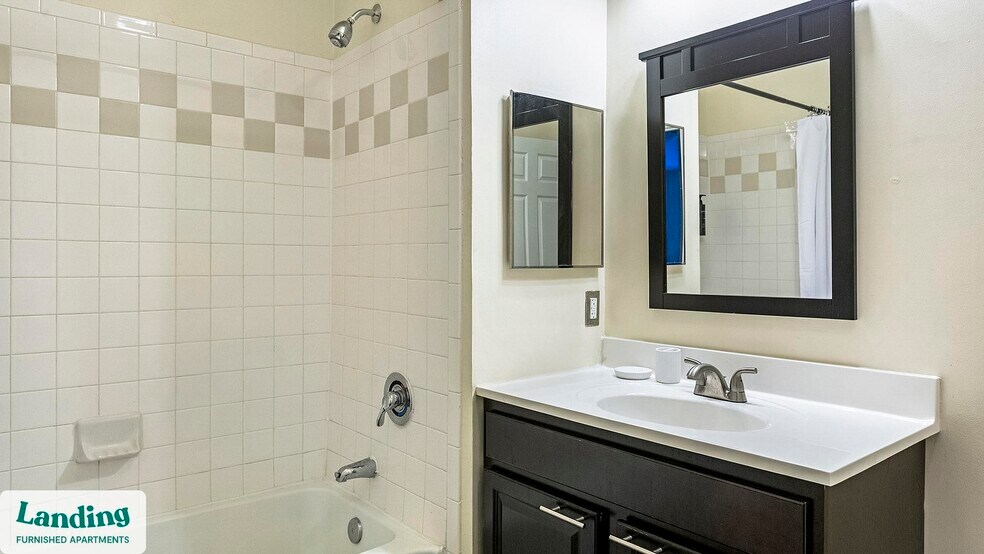 Building Photo - 1776 Patriots Ln