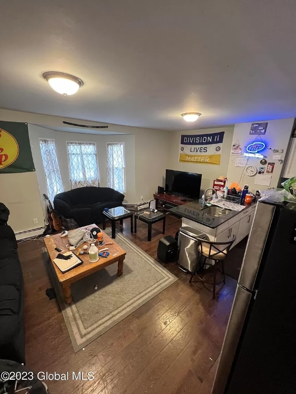 Building Photo - 423 Hudson Ave