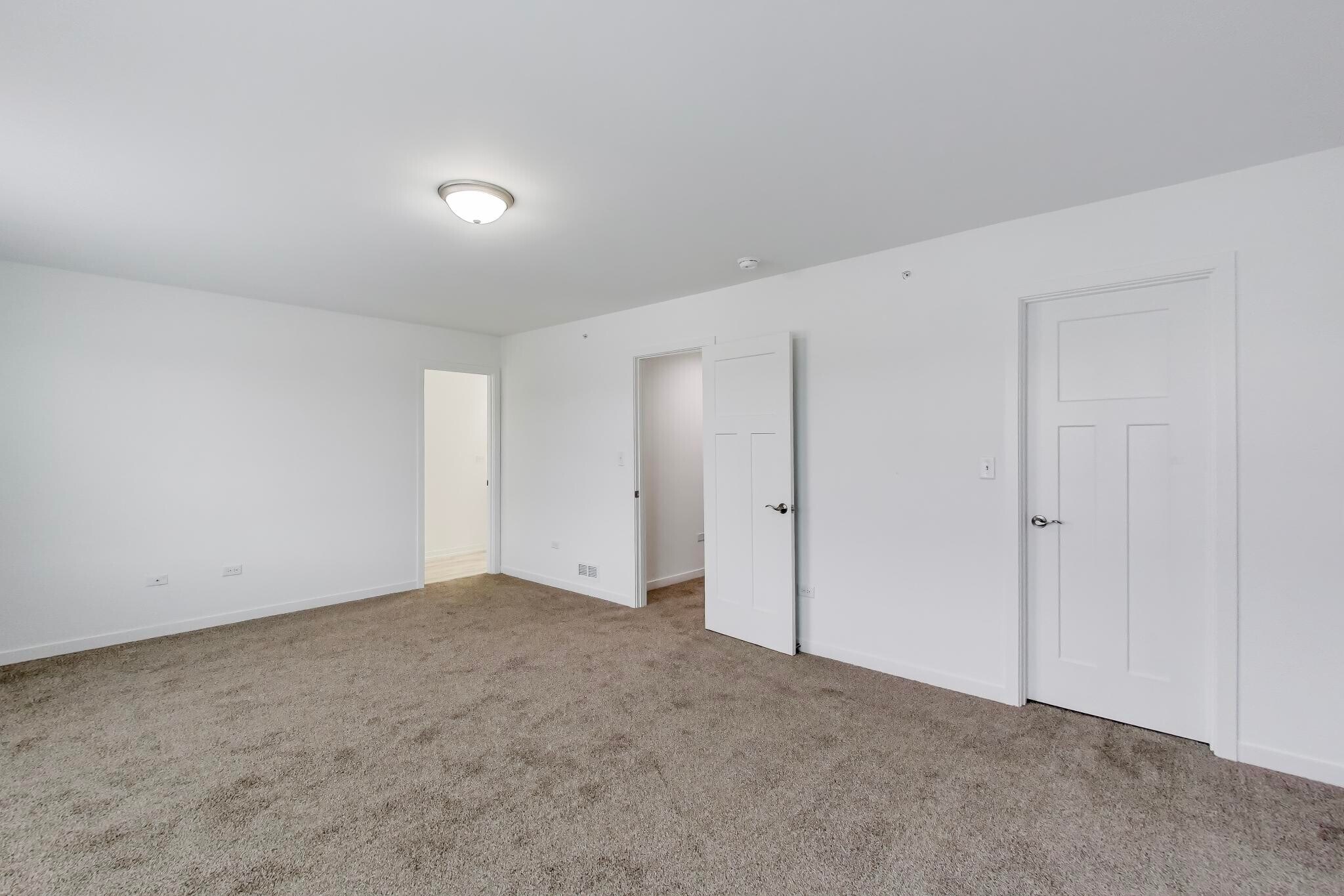 Building Photo - 1234 Gillespie Ln