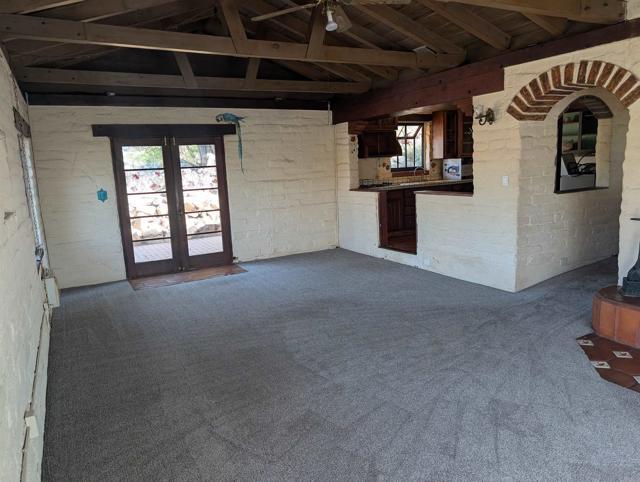 Building Photo - 9738 Lakeview Rd