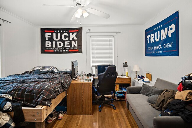 Building Photo - 226 Canal St