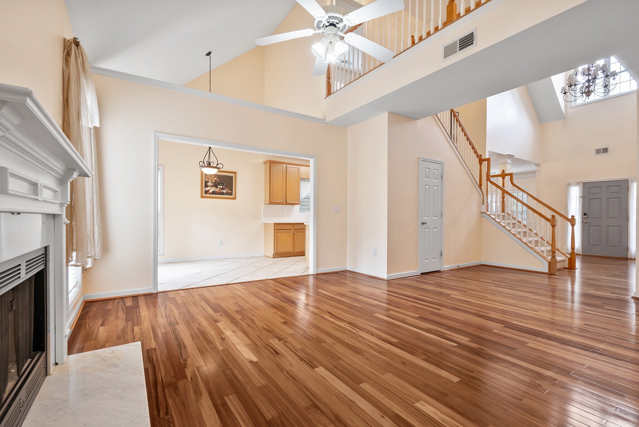 Building Photo - 847 Edgeley Ln