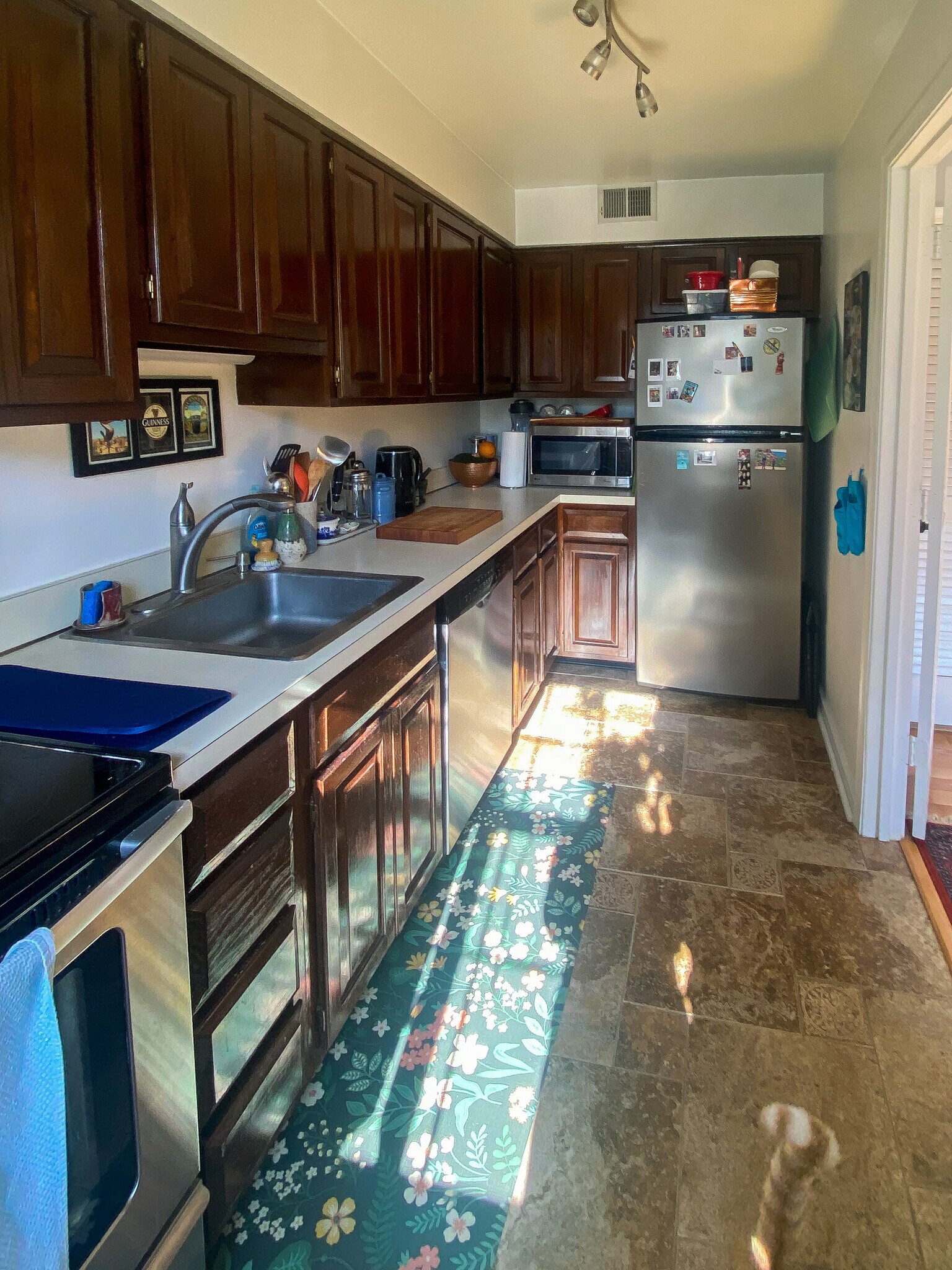 Building Photo - 2242 Washington Avenue