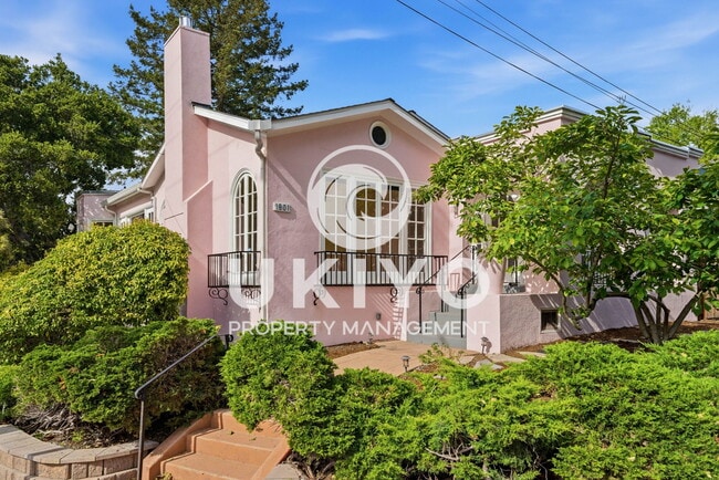 Building Photo - 1801 Marin Ave