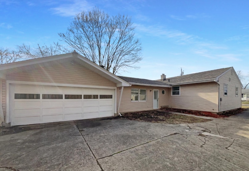 Building Photo - 2828 Shartle St