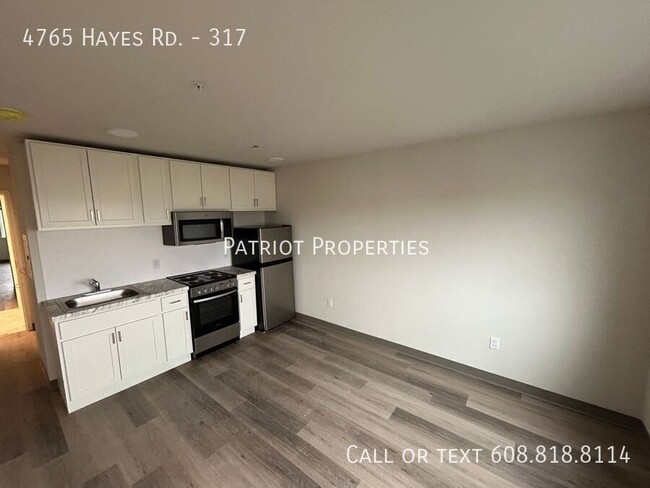 Building Photo - 4765 Hayes Rd
