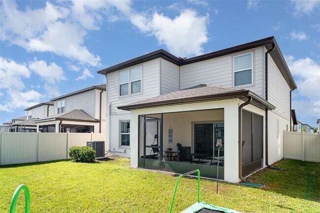 Building Photo - 465 Waterford Dr