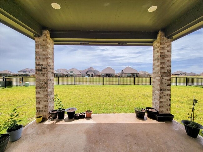 Building Photo - 6322 Cambrai Wood Ln