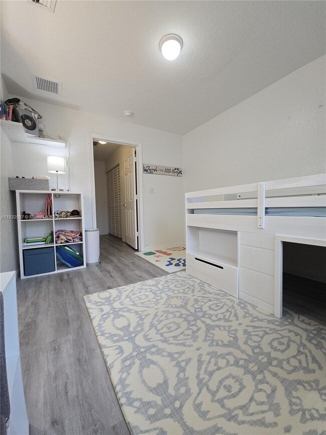 Building Photo - 6331 Landings Terrace