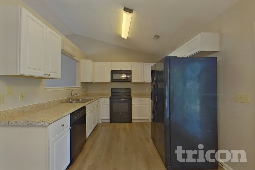 Building Photo - 112 Turnstone Way