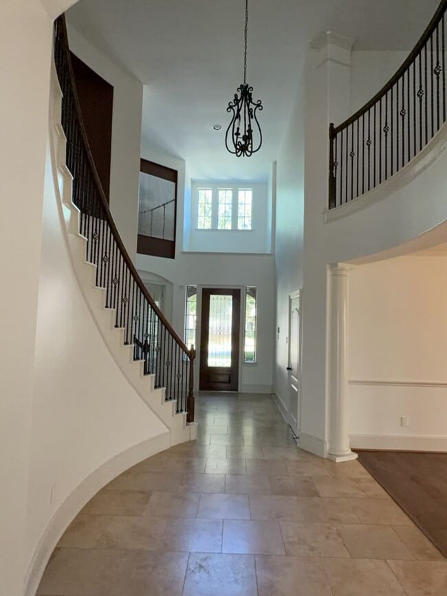 Building Photo - 20411 Prospect Canyon Ln