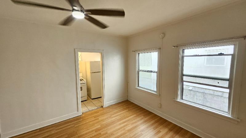 Building Photo - 727 S Coronado St