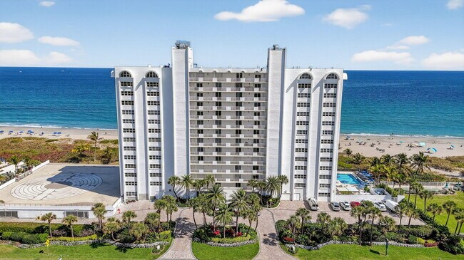 Building Photo - 3000 S Ocean Blvd