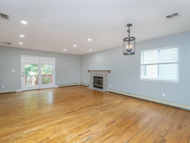 Building Photo - 30 A Hickory Rd