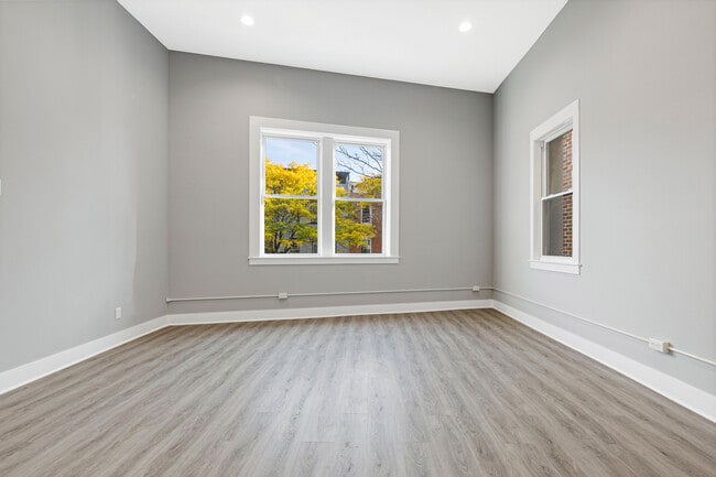 Building Photo - 47 Beekman Ave