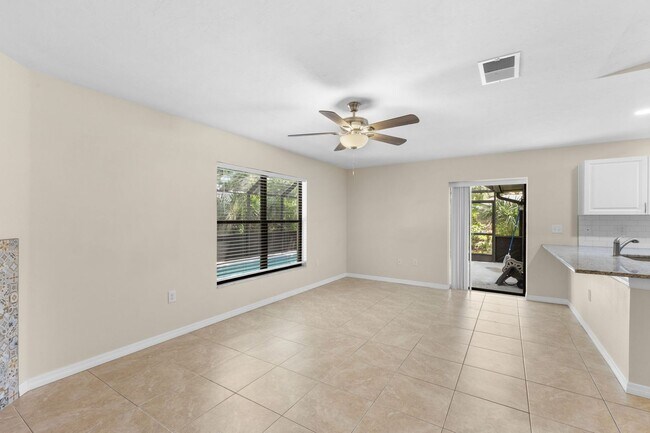 Building Photo - South Venice Annual Pool Home for Rent