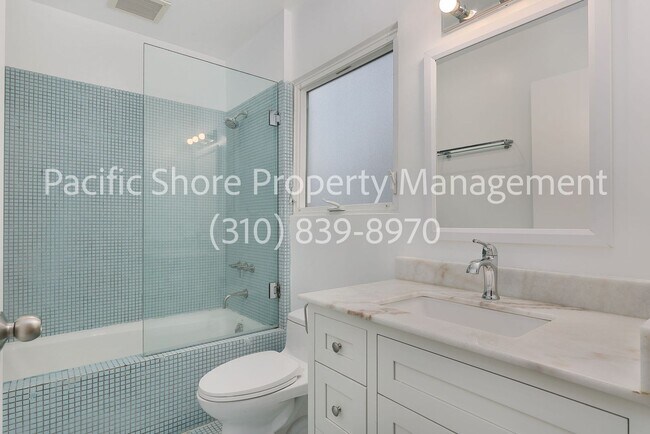 Building Photo - 543 Rose Ave