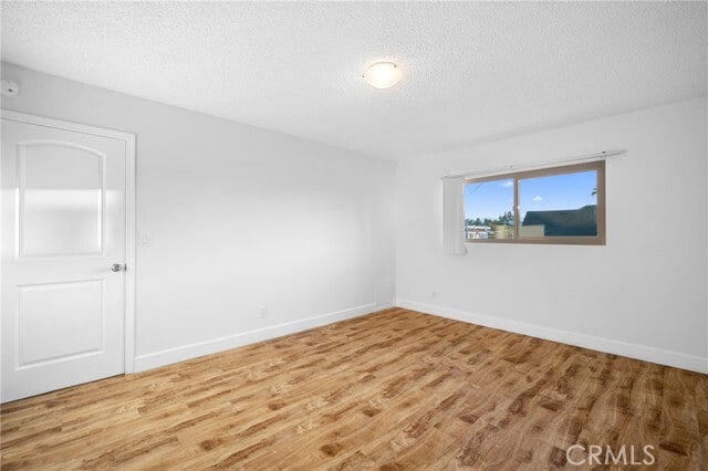 Building Photo - 823 E Wilson Ave
