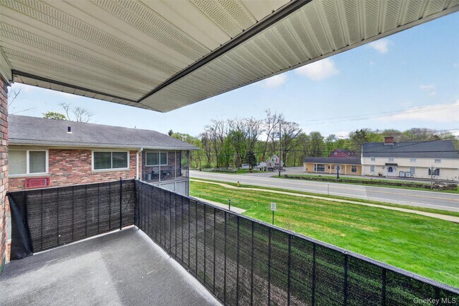 Building Photo - 810 Blooming Grove Turnpike