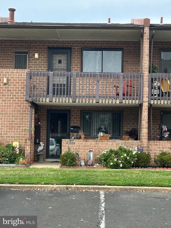 Building Photo - 18204 Delaire Landing Rd
