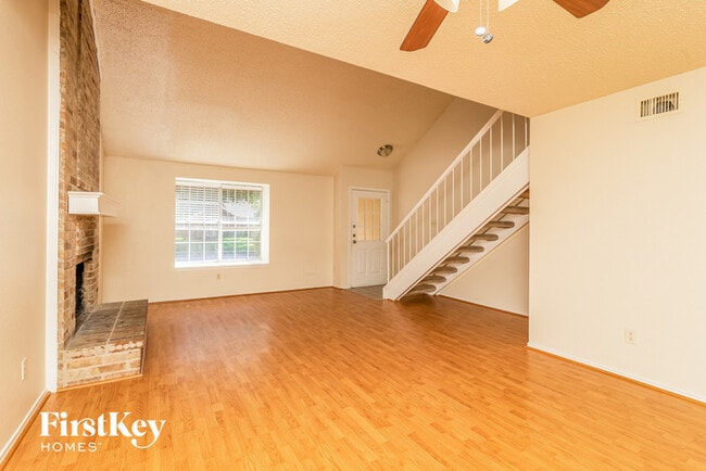 Building Photo - 4231 Glen Ridge Dr