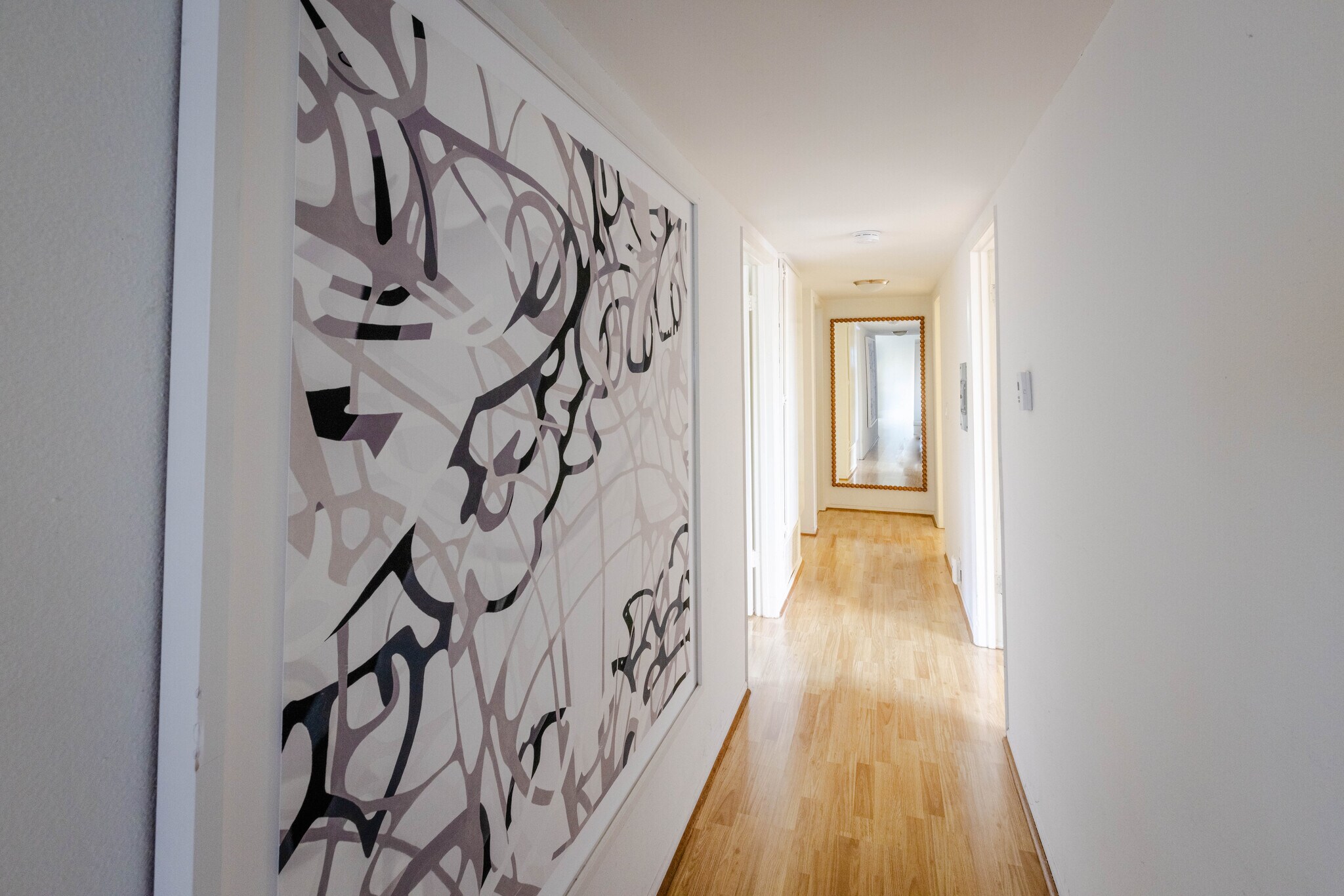 Building Photo - 1322 Electric Ave