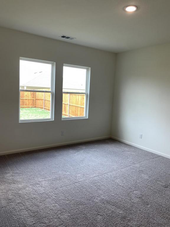 Building Photo - 1640 Hossler Trl