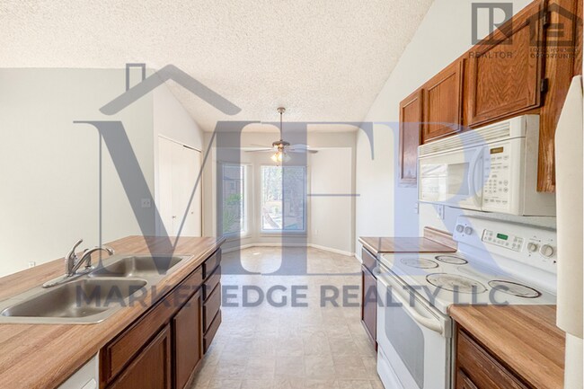 Building Photo - 2Bed/1Bath Condo at Peoria/53rd Ave! $1799...
