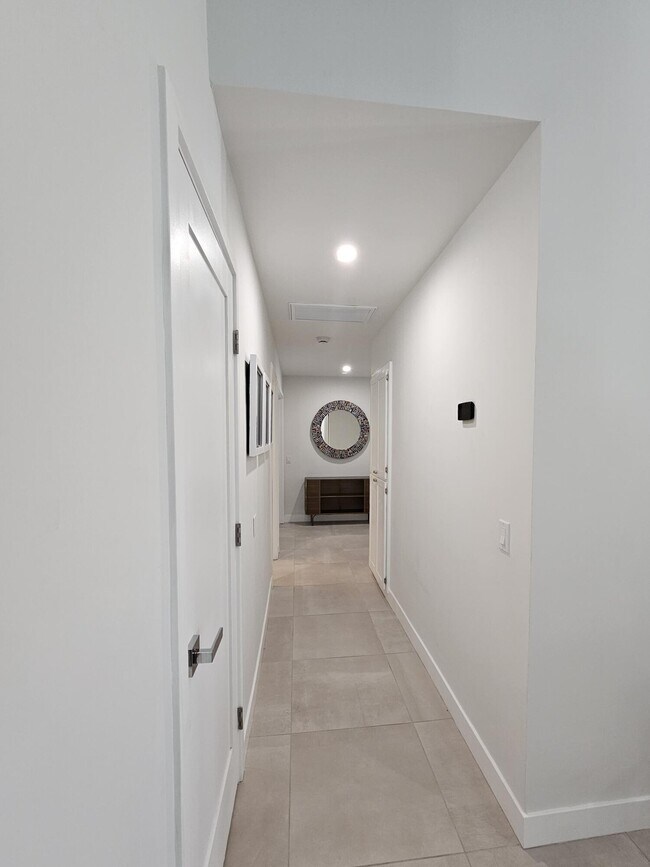 Building Photo - 72278 Barbara Dr